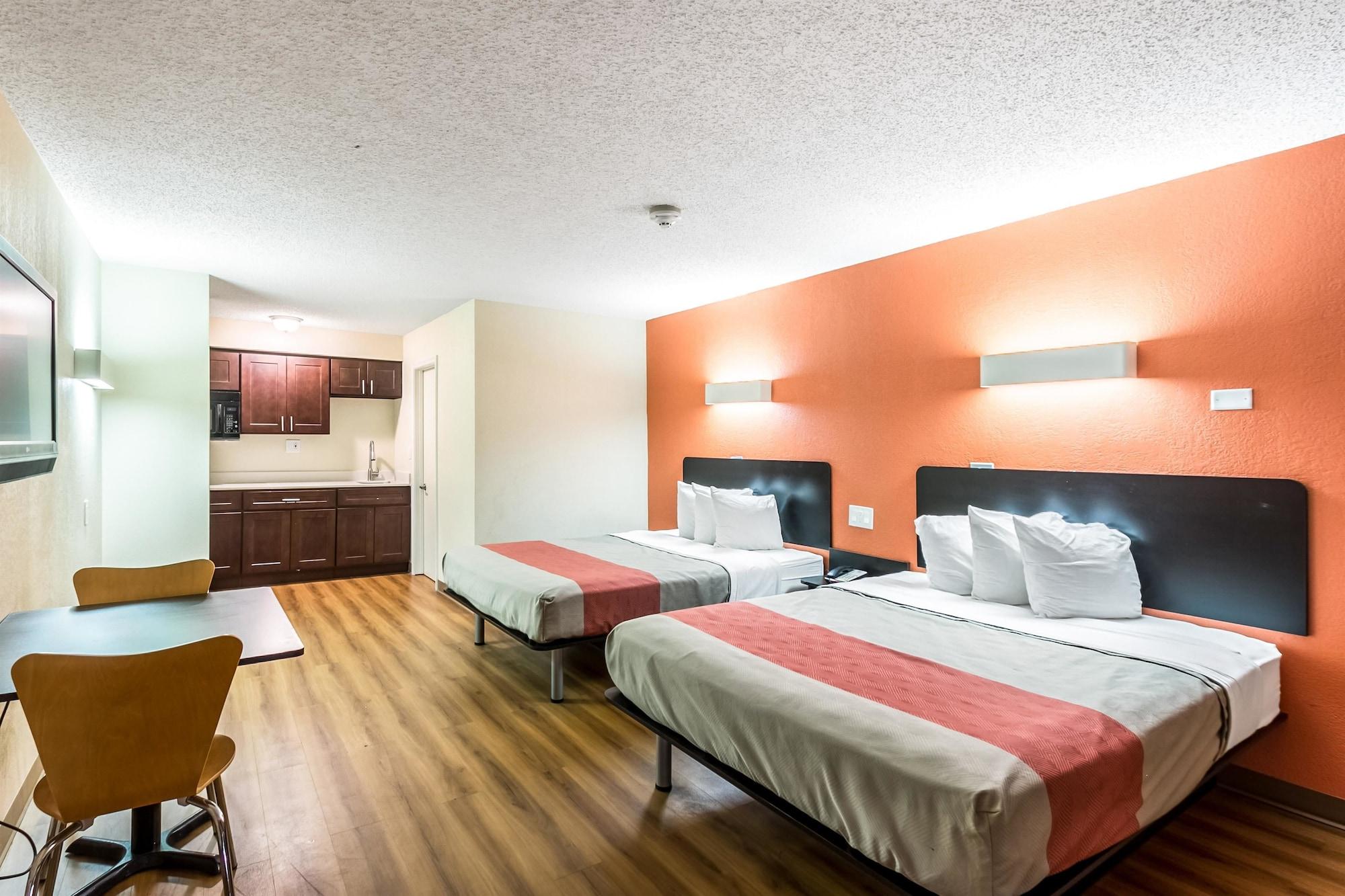 Motel 6 New Brunswick Bagian luar foto
